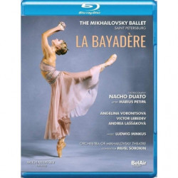 LA BAYADERE