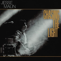 CHASING THE LIGHT (WITH...